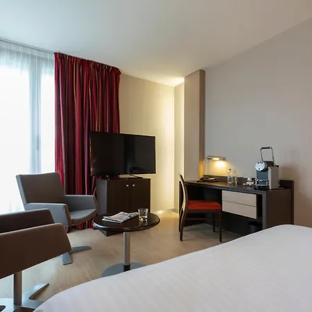 Oceania Отель 4*