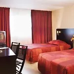Oceania Hotel 4*