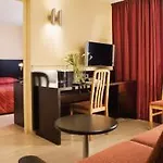 Oceania Hotel