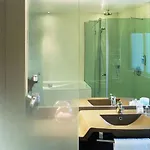 Oceania Hotel