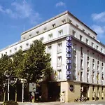 Oceania Hotel 4*