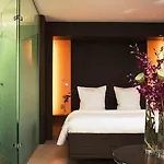 Oceania Hotel