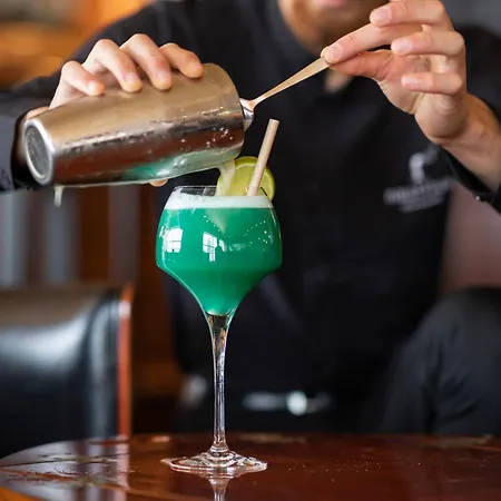 大洋洲布雷斯特酒店 4*