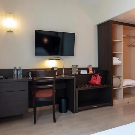 Oceania Hotel Brest