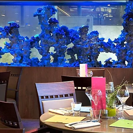 Oceania Hotel 4*