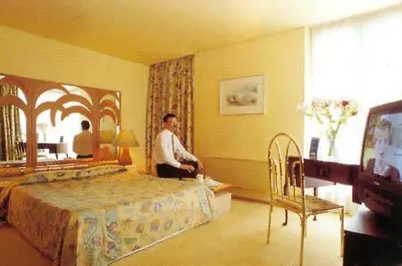 Oceania 4* Brest