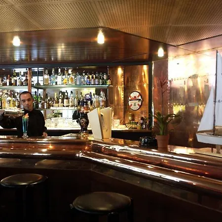 Oceania Hotel Brest